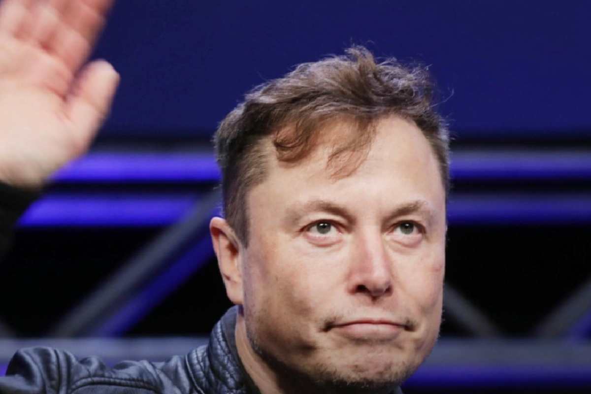 Elon Musk squadra calcio